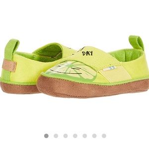 Toms | NWT squeeze the day yellow baby lemon shoes